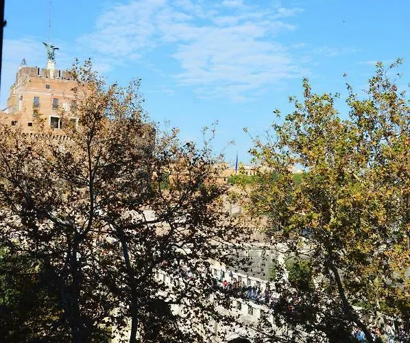 Finestra Su Castel Sant'angelo Рим